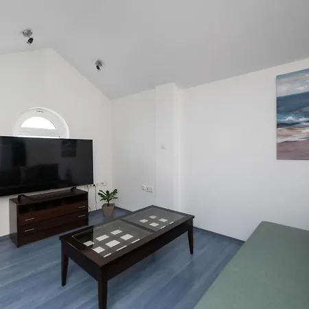 Apartment Sunny